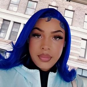 Meet your Posher, Destinee